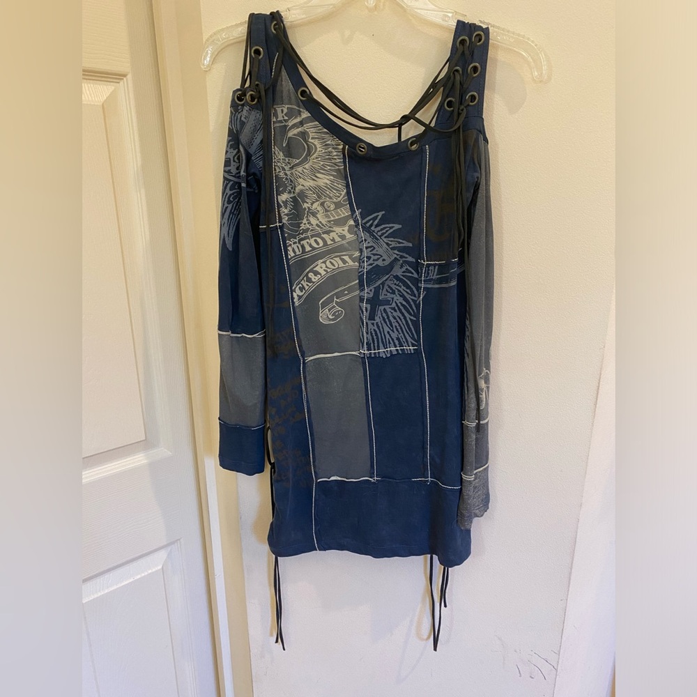 Salvage Off The shoulder Long Sleeve Shirt